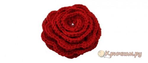 Алая роза крючком