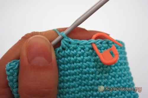 Вяжем крючком детские носочки