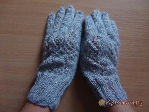 Ажурные перчатки спицами