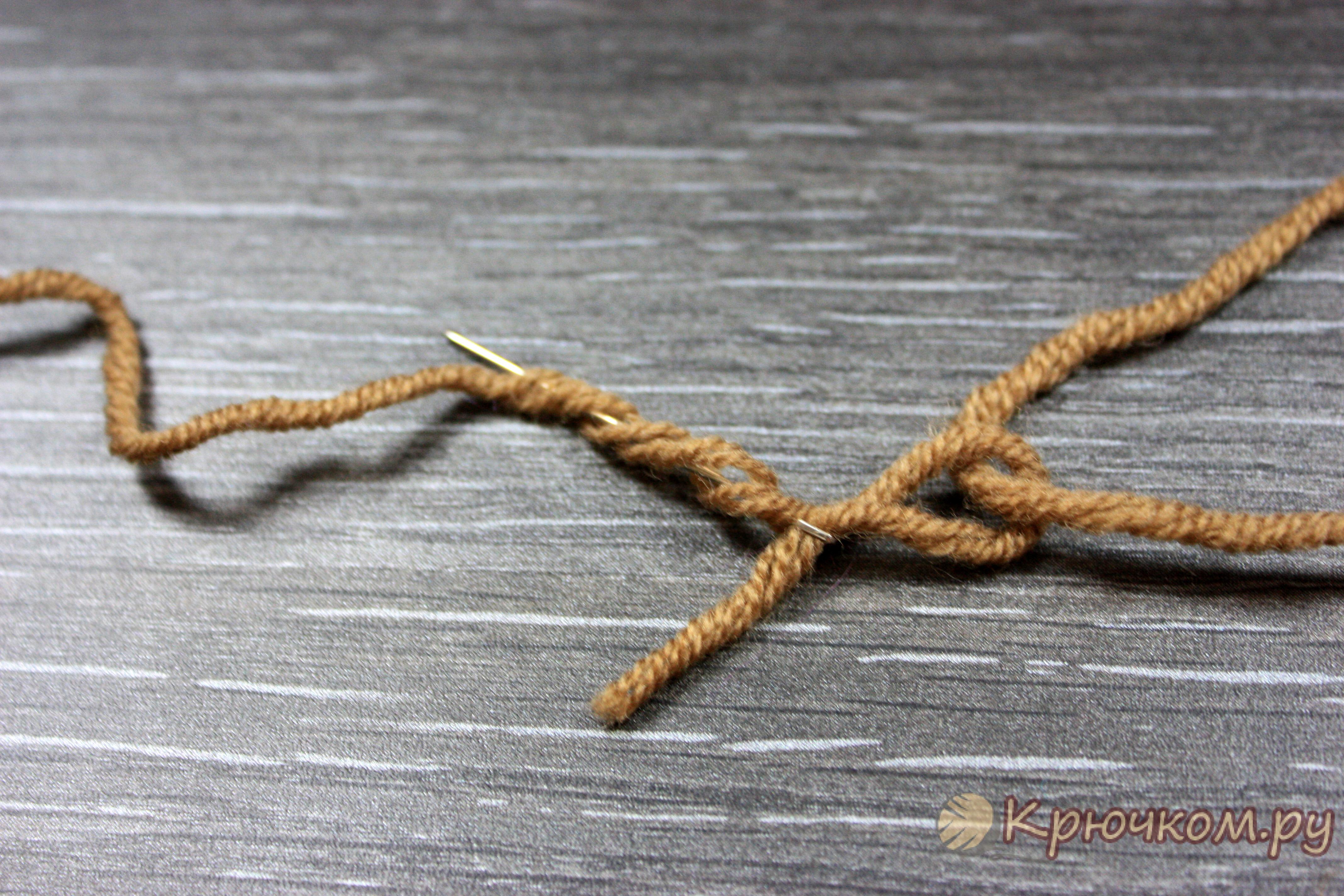 Соединение нитей узлами. Узелок на нитке. Ткацкий узелок. Соединить две нити ткацким узлом. Ткацкий узел при вязании спицами.